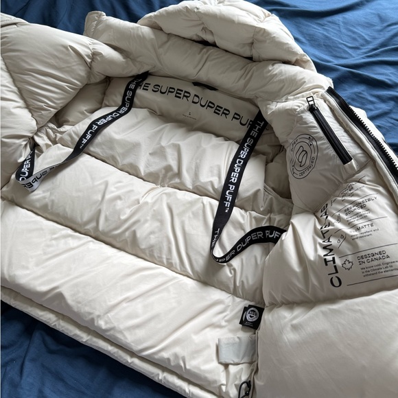 Aritzia super puff ivory - Picture 3 of 3